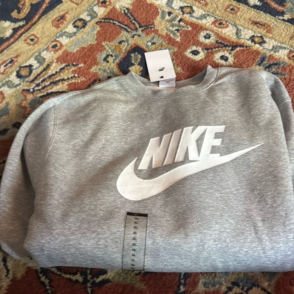 Men’s Nike heavyweight crew neck sweatshirt grey XL